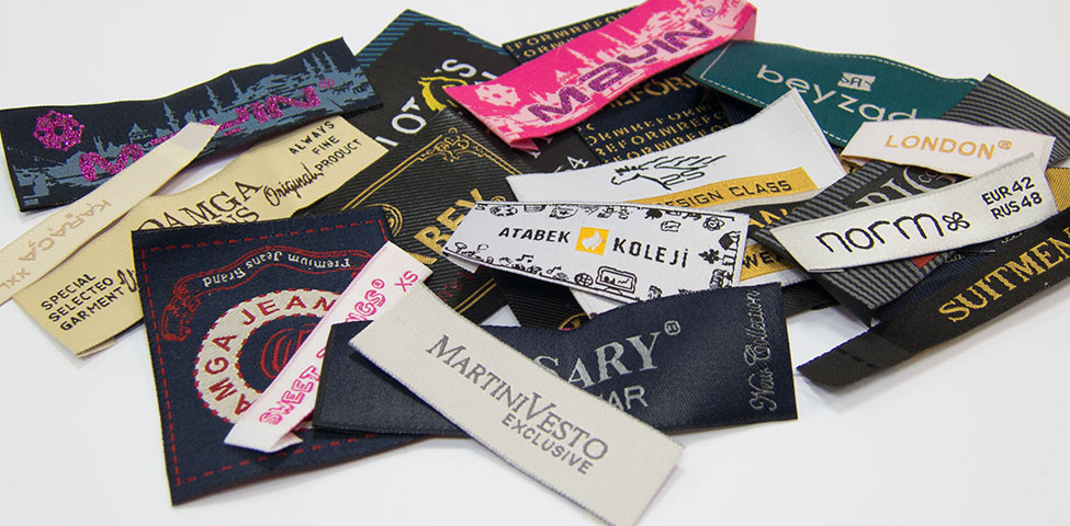 Удобство и преимущества жаккардовых этикеток