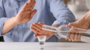 Как избавиться от алкогольной зависимости: эффективные методы и советы