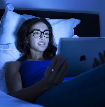 Синее излучение от монитора: влияние на здоровье и способы защиты