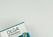 Подростковая косметика: Как выбрать уходовые продукты для кожи и молекулярная косметика Ольги Ромашко