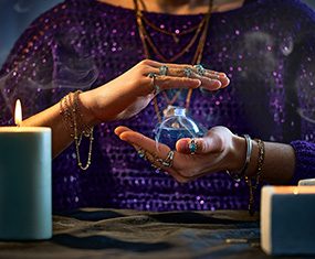 Секреты Таро: Как раскрывать тайны карт в гадании