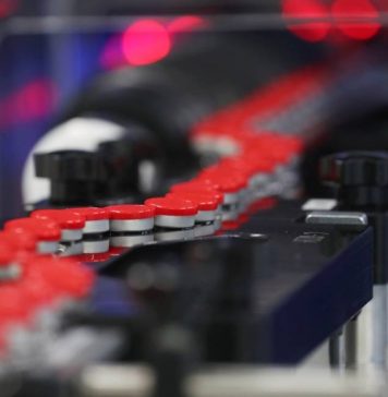 Умер один из создателей вакцины «Спутник V» Борис Народицкий