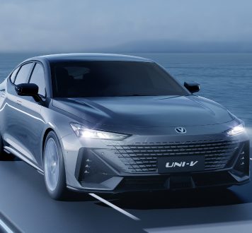 Преимущества CHANGAN UNI-V: Почему нужно выбрать этот автомобиль