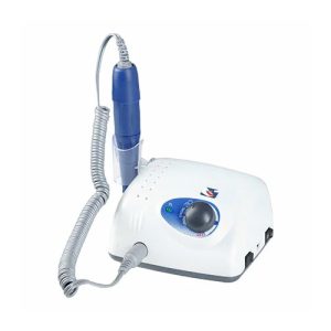 Что нужно мастерам маникюра: обязательные инструменты и материалы