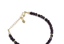 Женские браслеты из граната: элегантность и символика