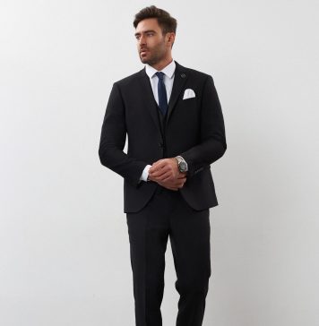 Костюм-тройка: Элегантность и стиль для любого случая