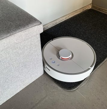 Как выбрать беспроводной пылесос для офиса