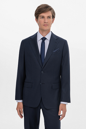 Как выбрать мужской костюм