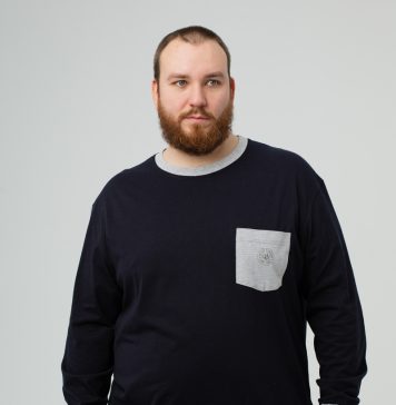 Мужской кардиган большого размера: выбор универсального изделия