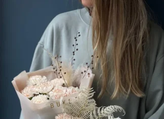 Недорогие букеты: Искусство дарить радость без лишних затрат