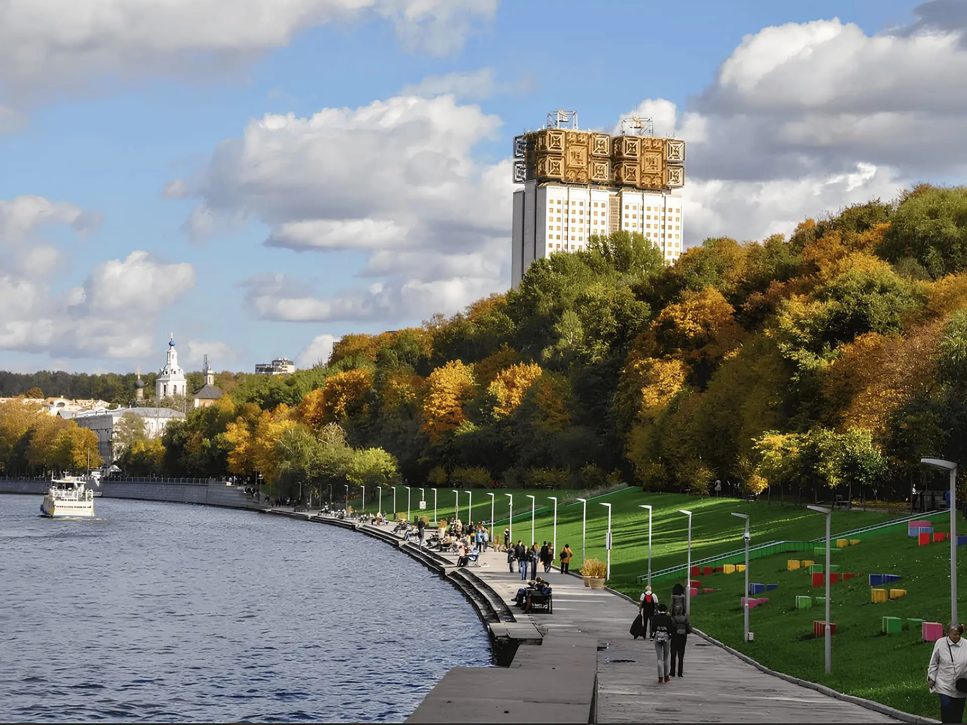 Воробьёвы горы: Символ Москвы и Убежище Природы