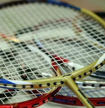 Бадминтон vs теннис: сравнение двух видов спорта