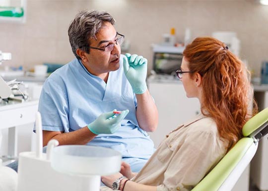 Оперативное лечение периимплантита: когда имплант в опасности