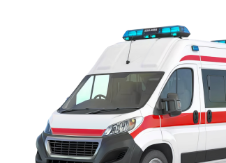 Забота о здоровье в привычной обстановке: Когда необходим вызов скорой на дом и как это сделать