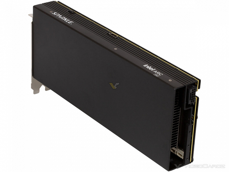 48 ГБ памяти, пассивный охладитель и «неправильно» расположенный разъём HDMI. Представлена видеокарта Sparkle Arc Pro B60 Dual Passive