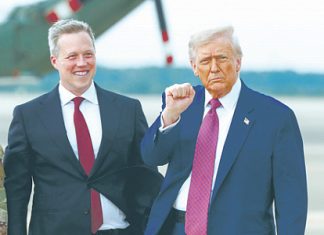 Американцы начали обсуждать план Трампа с Россией