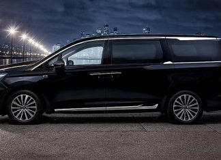 Аналог Toyota Alphard с 2,0-литровым мотором и 8-ступенчатым «автоматом». В России начали принимать заказы на JAC RF8