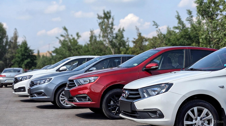 Belgee, Tenet и Xcite смогли: впервые за два года доля машин из Поднебесной упала ниже 50%