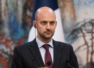 Глава МИД Франции считает, что ЕС может принять решение по активам РФ 18 декабря