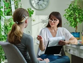 Когда нужна поддержка: какие расстройства помогает вылечить психолог