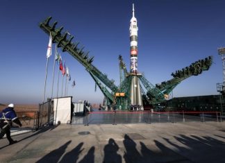 Кононенко: Россия не наносит США «космический удар» созданием РОС