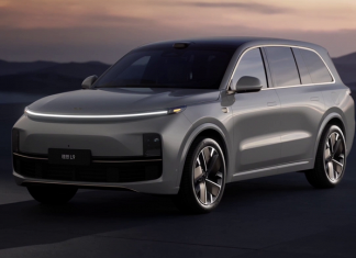 Mash: cуд запретил ввоз праворульных и гибридных авто в Россию