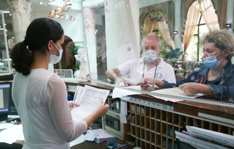 Миронов призвал выдавать путевки в санатории всем пенсионерам старше 70 лет