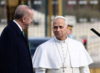 Папу Льва обвинили в «экуменическом заговоре»