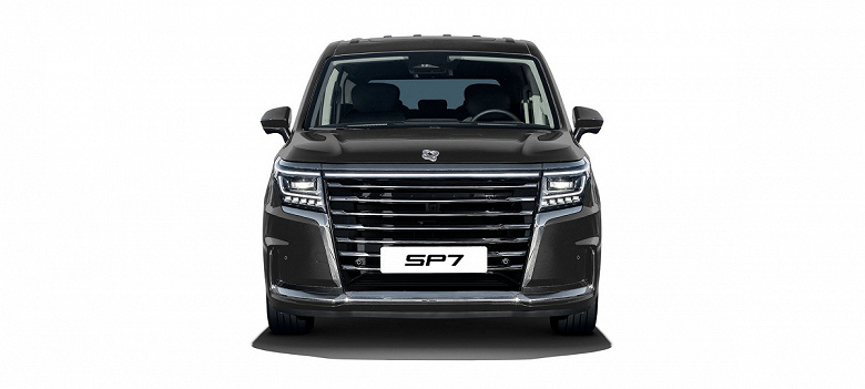 Похож на Mercedes-Benz Sprinter, но родом из Елабуги: в России стартовали продажи минивэнов Sollers SP7