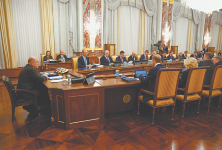 Правительство развертывает киберплатформы для противостояния аферистам