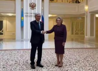 Токаев прибыл в Совфед