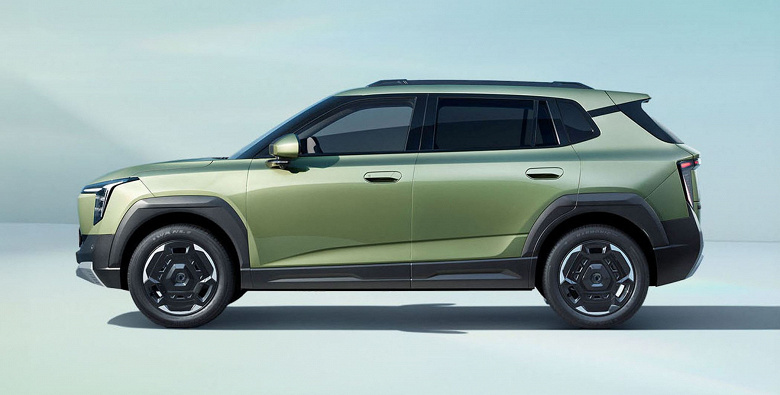 В Белоруссии представили кроссовер Dongfeng Vigo: 163 л.с. и запас хода 480 км за 55 тыс. BYN (1,3 млн российских рублей). Новинка появится в России как Evolute i-Joy