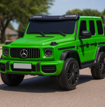 В Москве представили «Гелендваген» за 11 млн рублей и Land Cruiser FJ40 за 2,1 млн рублей. Но это машины не для взрослых, а для детей