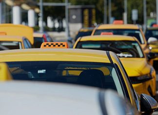 Жителям России все меньше нужны собственные автомобили