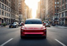 Беспилотные Tesla проехали суммарно более 11 млрд км