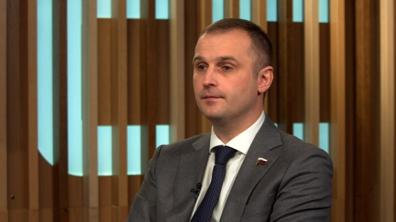 Леонов: вакцина от ВПЧ может стать бесплатной для россиян в 2027 году