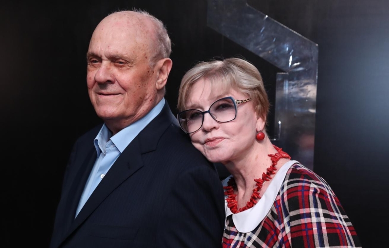 "Любовь — не мешать". Как "назойливый" Меньшов из пельменной покорил сердце Алентовой