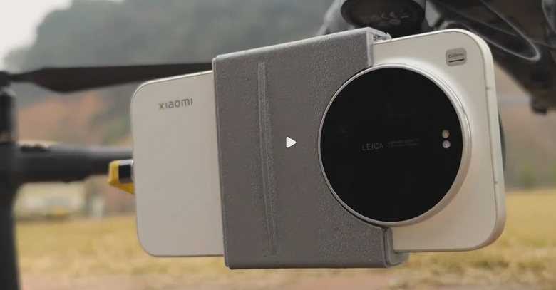 Не только фото, но и видео: новый флагман ночной фотосъёмки Xiaomi 17 Ultra запустили на дроне прямо в центр салюта