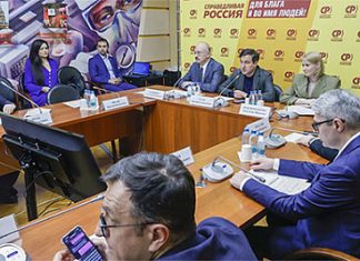 Партия Миронова не уклоняется от генеральной линии