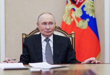 Путин и Сокуров обменялись монологами о политике…