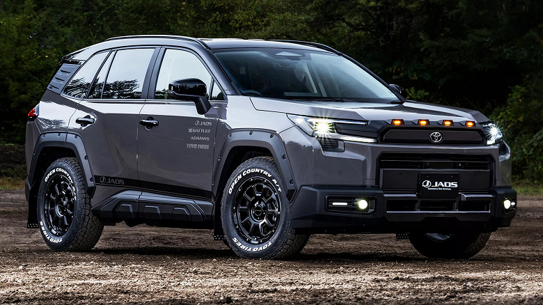 Самый «злой» RAV4: Jaos превратила новый Toyota RAV4 в покорителя бездорожья