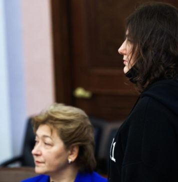 Сделка в деле Долиной признана законной. Верховный суд оставил квартиру Лурье