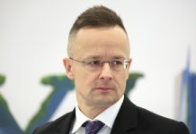 Сийярто назвал удары Киева по танкерам в Черном море государственным терроризмом