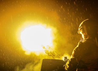 Система ПВО уничтожила 26 беспилотников, летевших на Москву