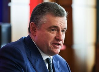 Слуцкий предложил не включать выходные в число дней отпуска