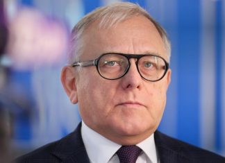 Умер посол РФ в КНДР Александр Мацегора