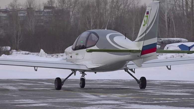 В воздух поднялся модернизированный российский самолет «Танго» — с отечественным мотором АПД-520 «Лидер» и планером из композитов