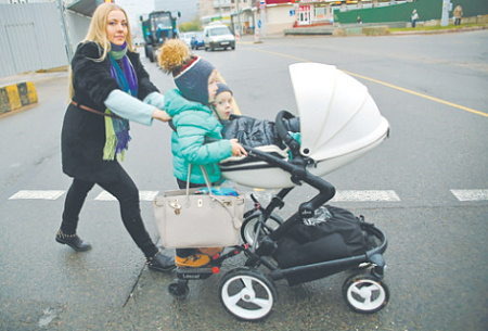 Женщины с детьми предъявили требования к работодателям