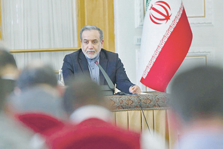 Белый дом хочет вести с Тегераном и диалог, и войну