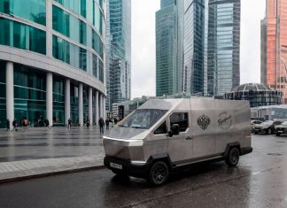 Cybertruck по-русски. Возрожденный «Руссо-Балтъ» полностью рассекречен: дизайн как у пикапа Tesla, кузов из нержавейки и ценой 6,5 млн рублей